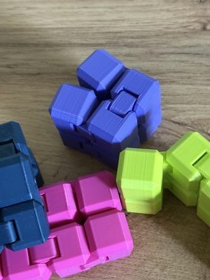 Infinity Cube